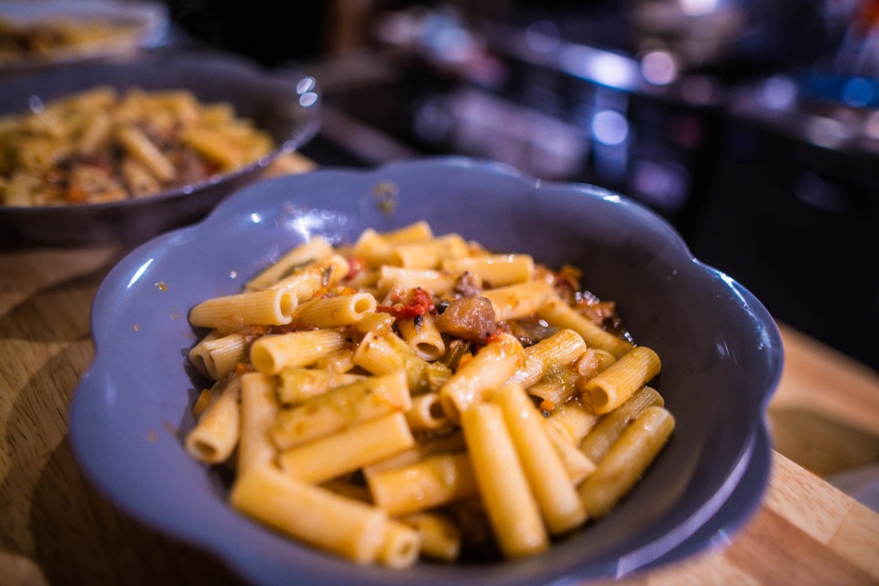 亀岡牛すじのラグー